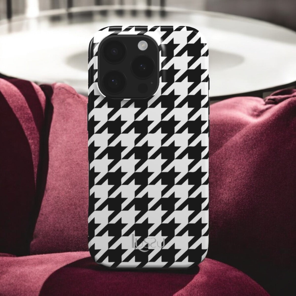 Mag Platinum Guard Case - Timeless Houndstooth