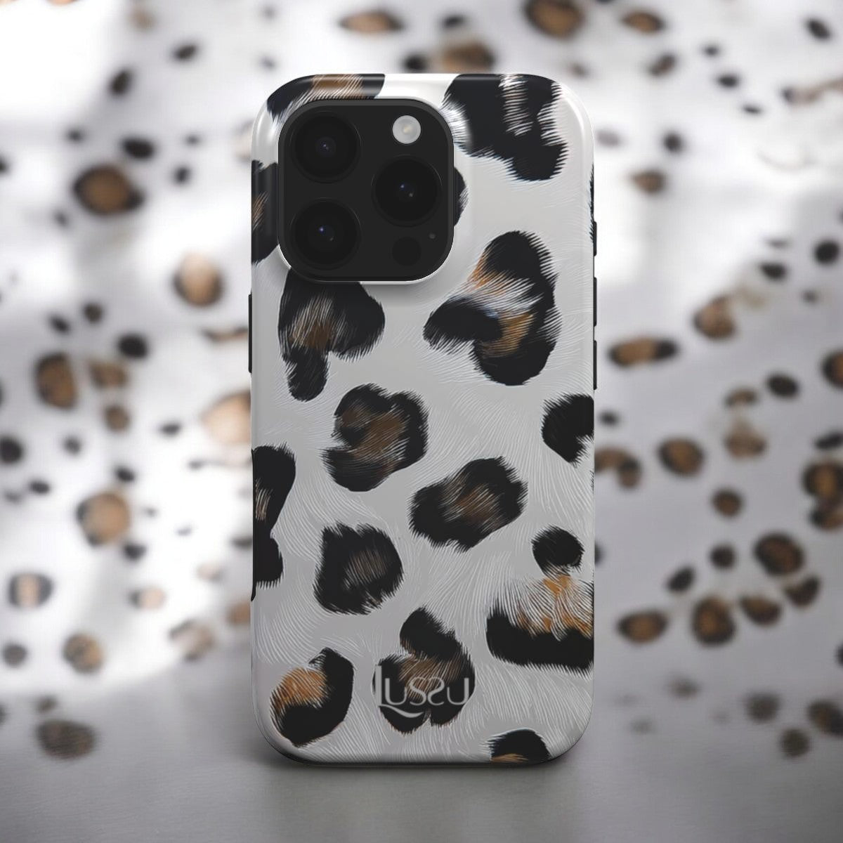 Diamond Shield Case - White Leopard Luxe